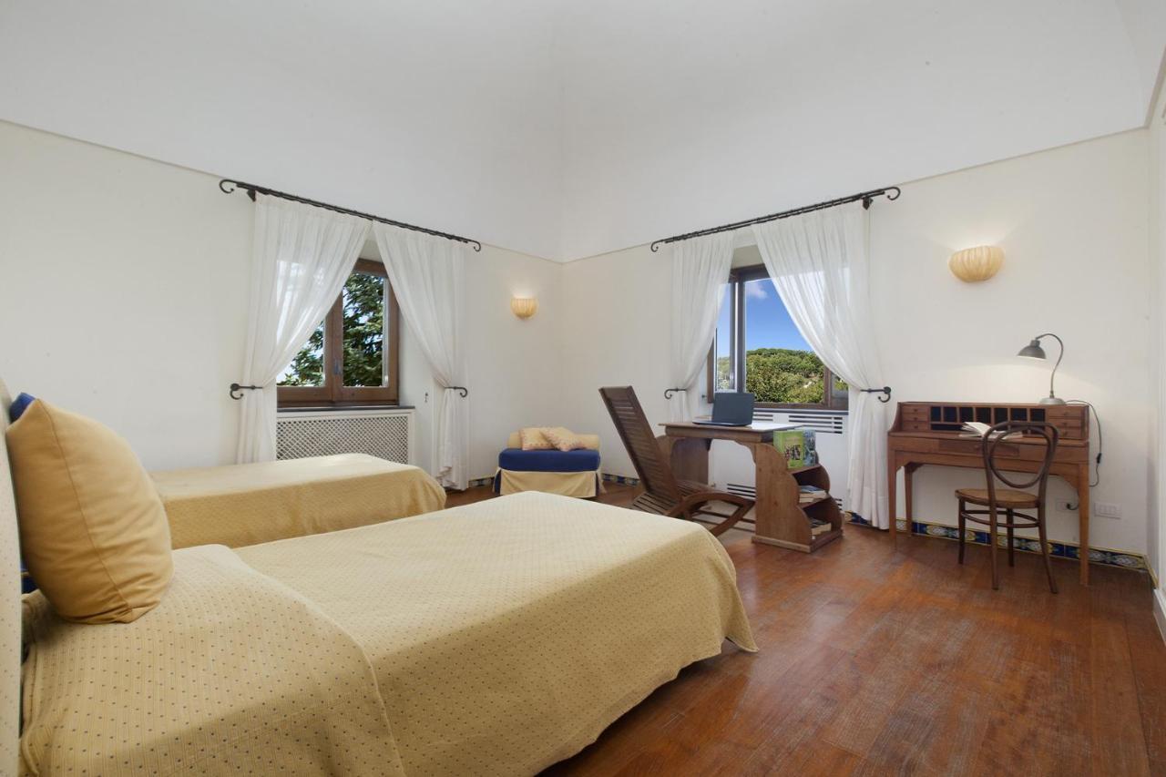 Amore Rentals - Residence Bosco SantʼAgata sui Due Golfi Buitenkant foto