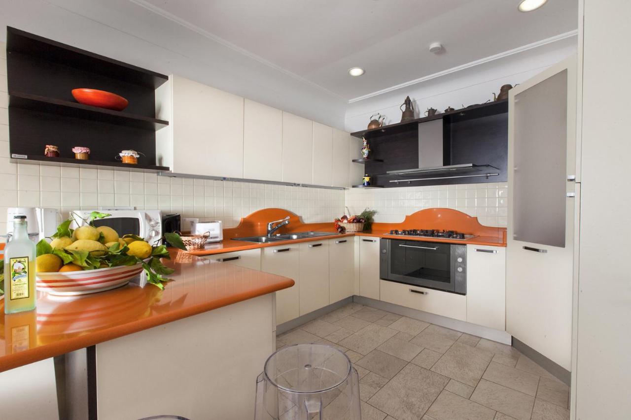 Amore Rentals - Residence Bosco SantʼAgata sui Due Golfi Buitenkant foto